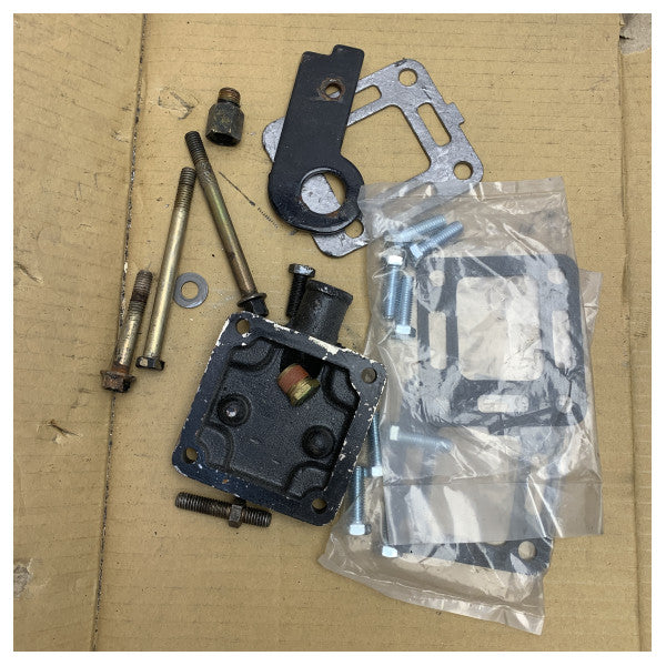 Coletor do motor Barr Marine Mercruiser de 4 cilindros - 23940511