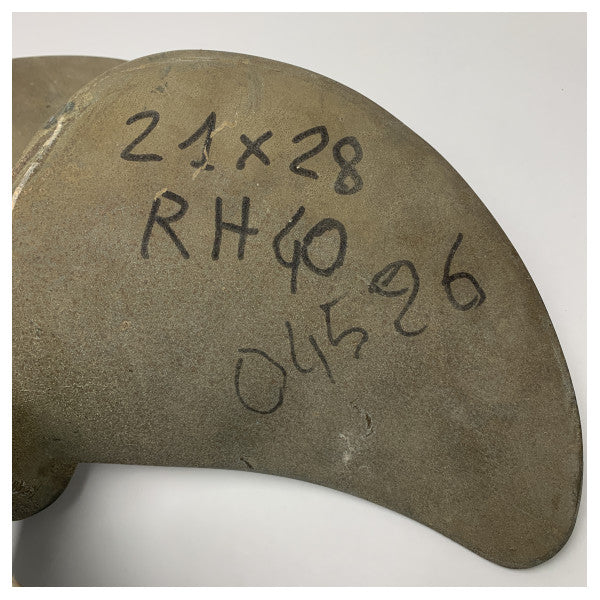 Eliche Radice 4-bladet 21 x 28 RH propel med en diameter på 40 mm