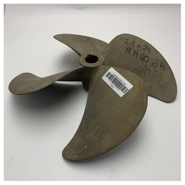 Eliche Radice 4-bladet 21 x 28 RH propel med en diameter på 40 mm