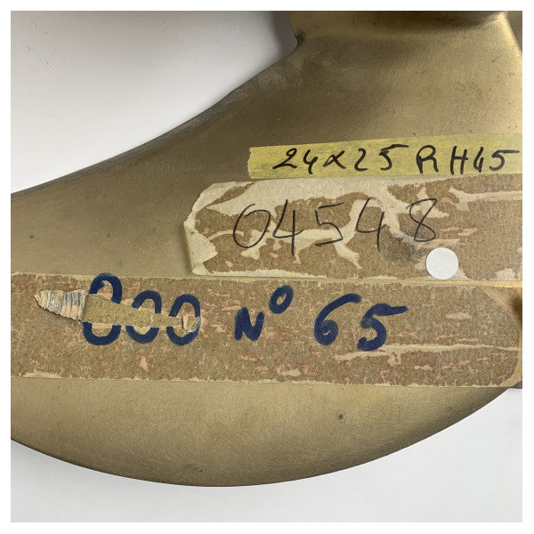 エリチェ・ラディーチェ 24 x 25インチ 4ブレード・プロペラ RH径シャフト 45mm