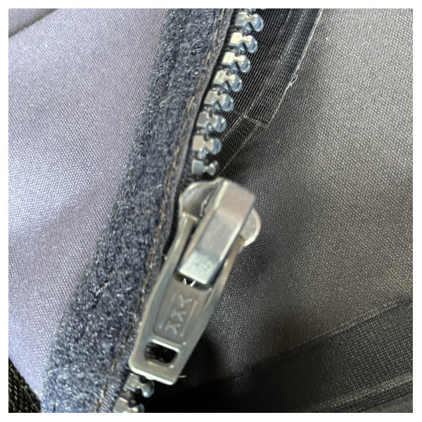 Платно за затваряне на твърдия покрив Sessa Marine C30