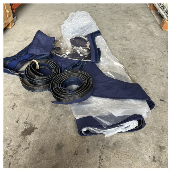 Sessa Marine C30 hard top closing canvas