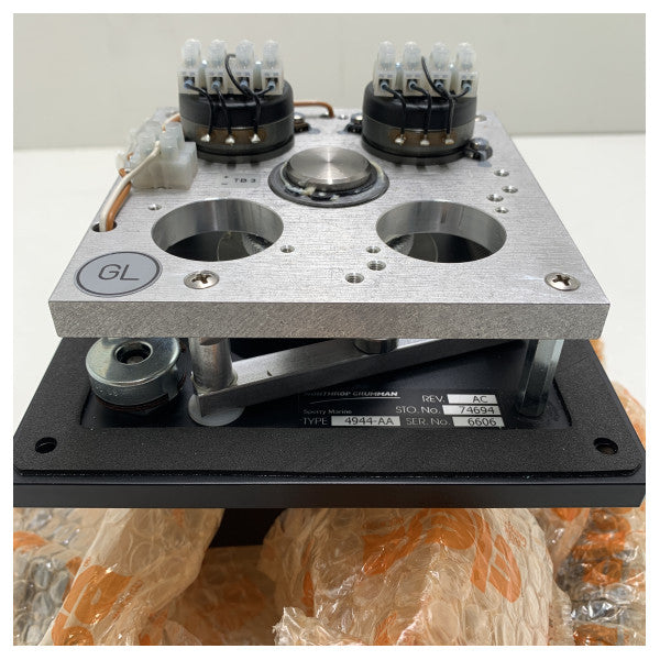 スペリーマリンフォローアップステアリングハンドホイール45度 - 4944-AA