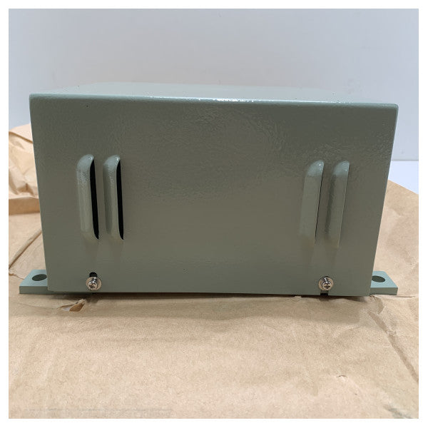 Furuno RU-3305 Step-down Transformer 110-220 to 110V