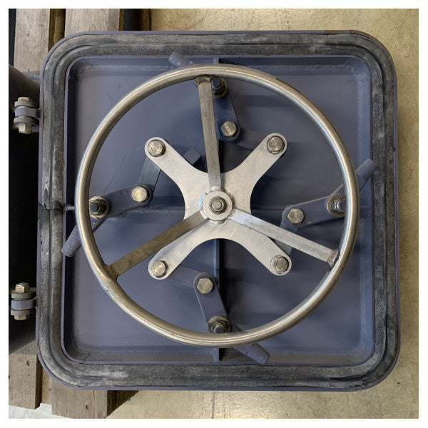 Hochbelastbare 600 x 600 mm große Stahlabdeckung für Schiffsluken mit wetterfester Dichtung und einfachem Handrad-Mechanismus