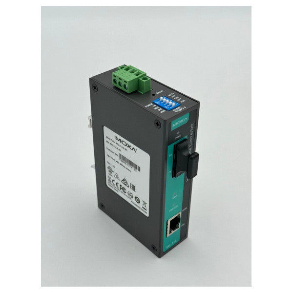 Moxa IMC-21A-S-SC teollinen Ethernet–kuitumediamuunnin 10/100BaseT(X):stä 100BaseFX:ään