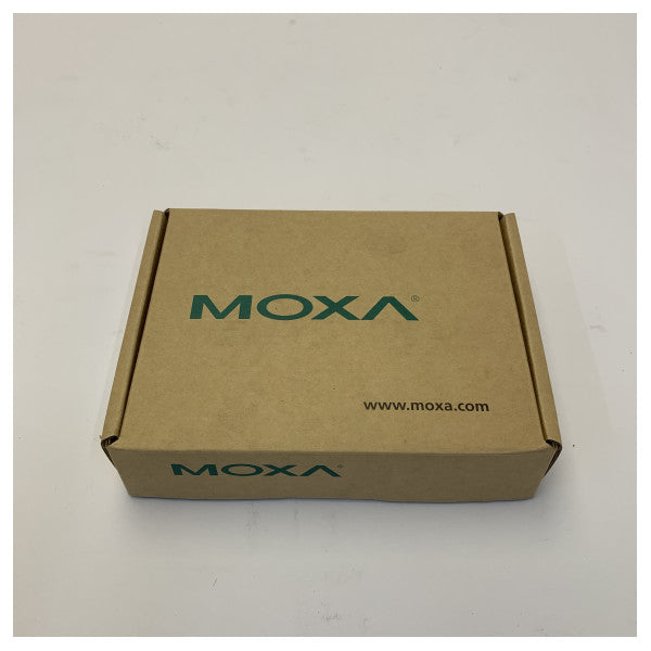 محول تسلسلي Moxa TCC-80/80I من RS-232 إلى RS-422/485 - يعمل بالطاقة من المنفذ