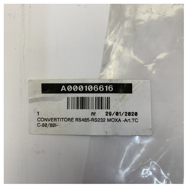 محول تسلسلي Moxa TCC-80/80I من RS-232 إلى RS-422/485 - يعمل بالطاقة من المنفذ