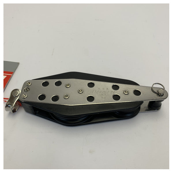Harken 054 Малък корабен въртящ се блок с двоен макара и камов клин 57 mm