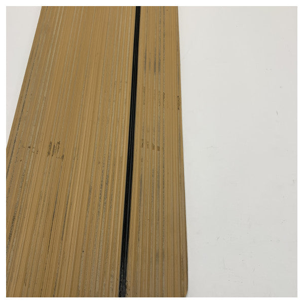 Quicksilver Uttern Flexiteek syntetisk teakdækspanel til yacht cockpit - 675SD