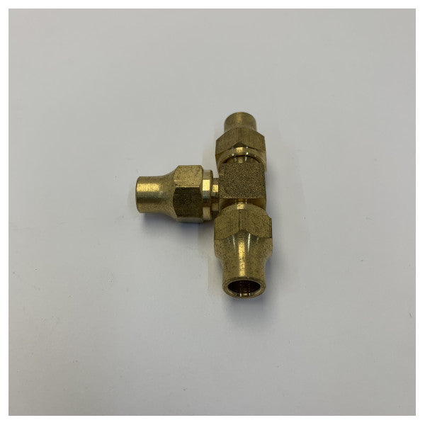 Messing flare-T-stykke 5/16inch T-KOS 19c til marine HVAC & VVS - 03-2352