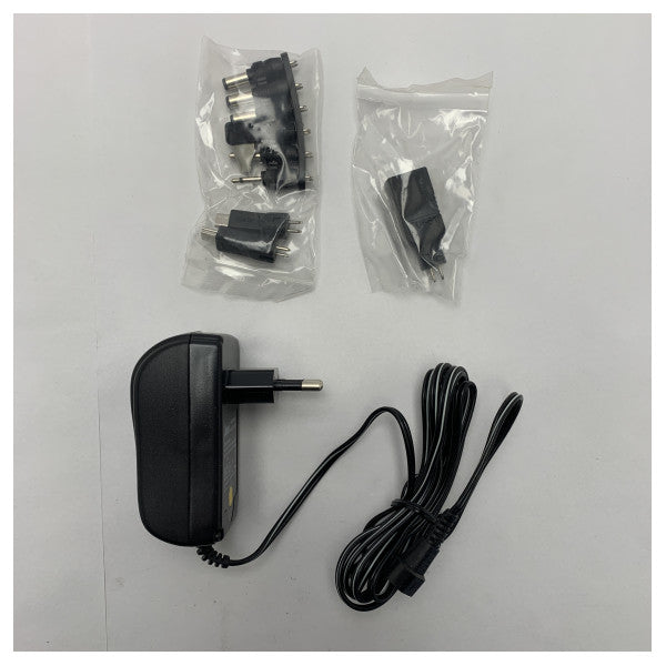 Универсално морско захранване Присъединете се към KD1500 - Регулируем 3-12V DC, 18W, 1500mA с множество конектори