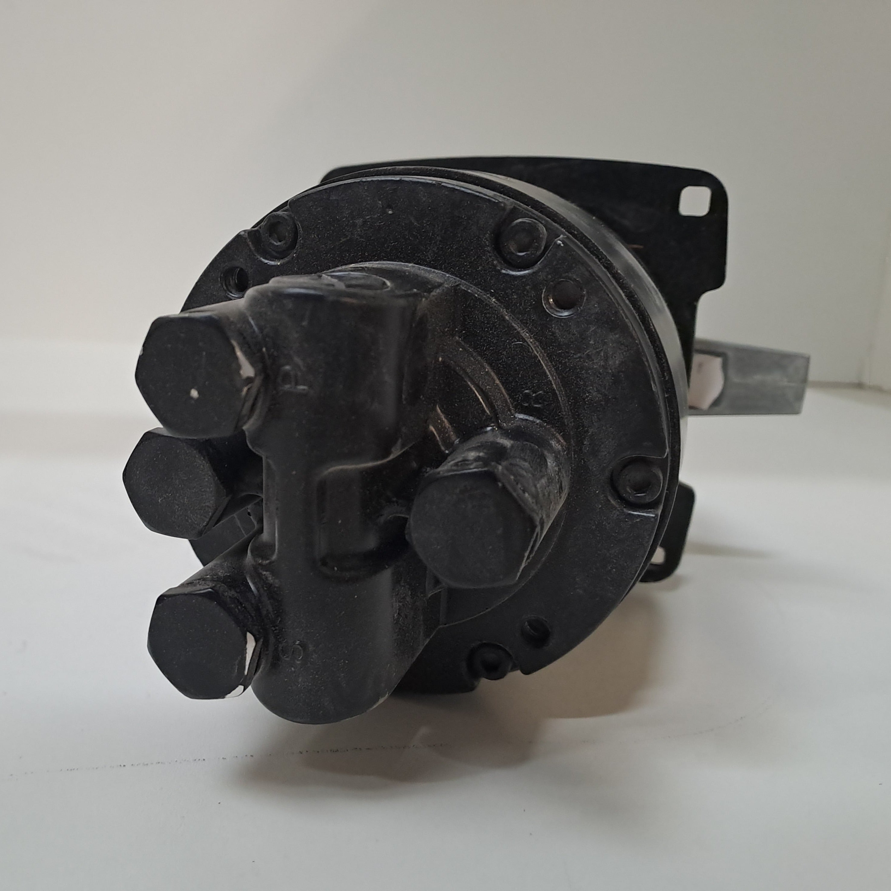 Seastar Teleflex хидравлична помпа за кормилно колело с възможност за накланяне - HH6541