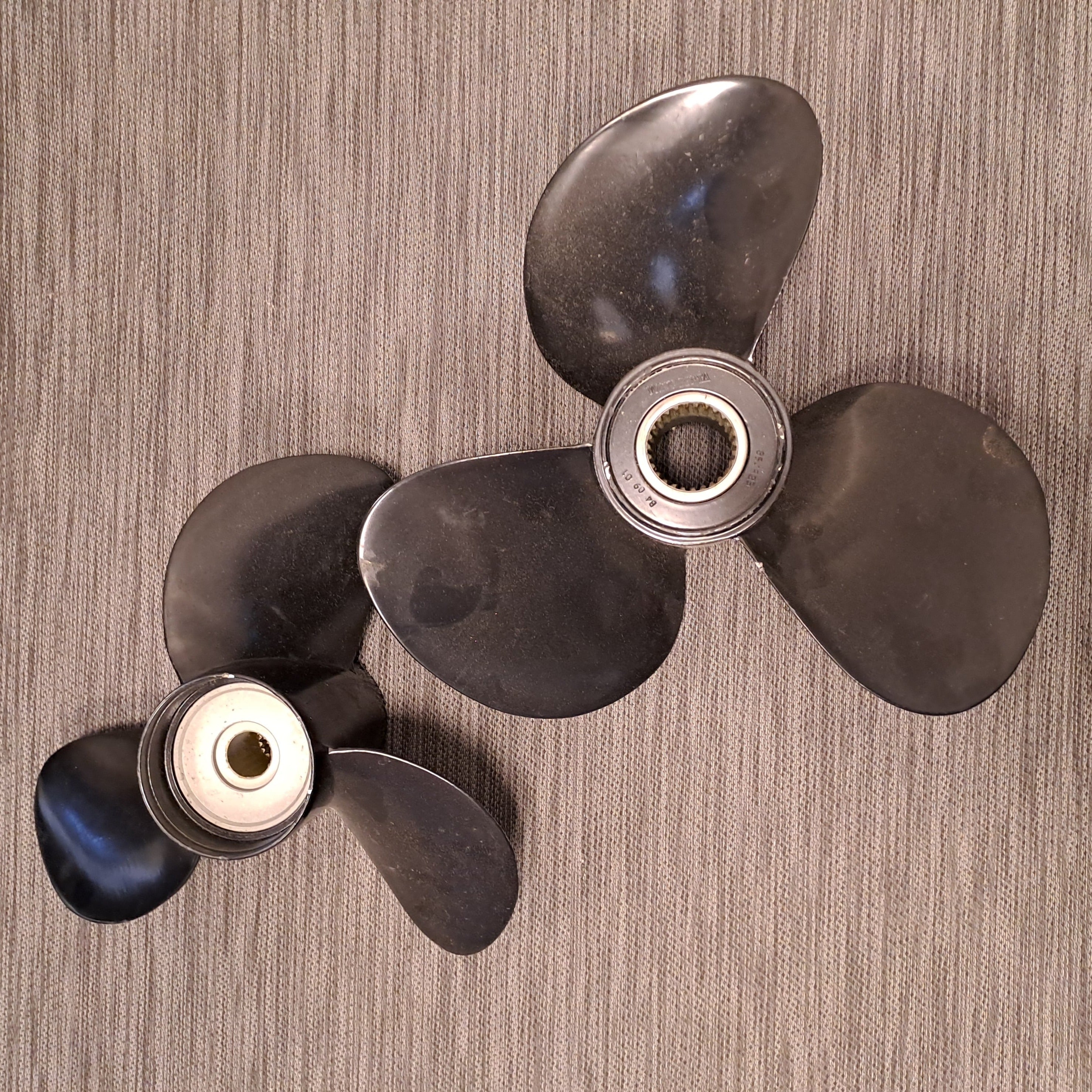 Volvo Penta A6 Duo-Propeller Aluminium Propeller Satz - 854769