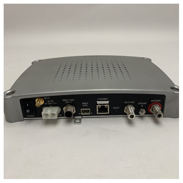 Système de télévision par satellite maritime KVH TracVision TV3 avec hub TV IP activé B pour la mer