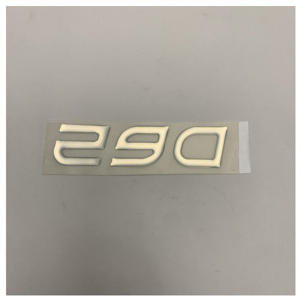 Uttern D62 orijinal yan montaj logosu - çıkartma - 146676-01