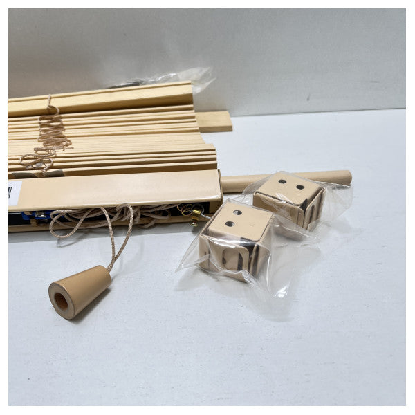 Adrialux Marine træpersienne 63x68 cm - holdbar solbeskyttelse til både og skibe