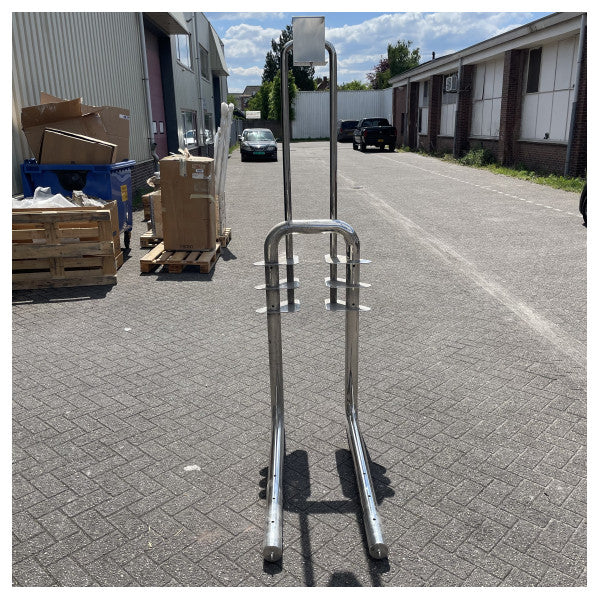 Riva 115 albero luci in acciaio inox | staffa radar