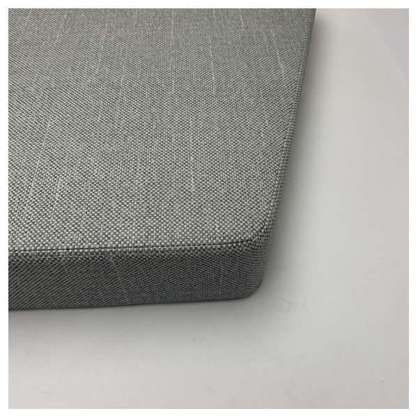 Quicksilver Activ 755 Cruiser en Uttern D70 cabine portstoel kussen grijs