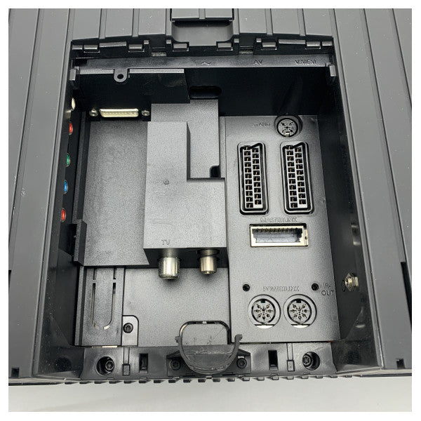 Високоякісний 23-дюймовий РК-телевізор Bang and Olufsen Beocenter 6