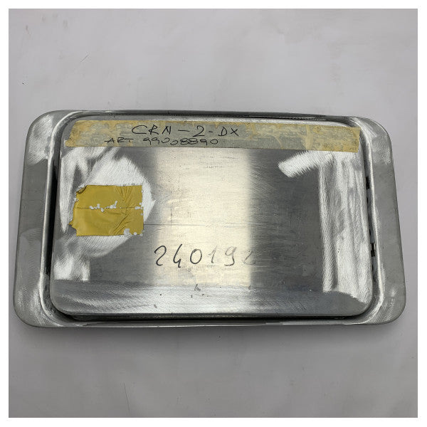 Właz ze stali nierdzewnej o wymiarach 376 x 680 mm � Wodoodporny, trwały i łatwy w montażu