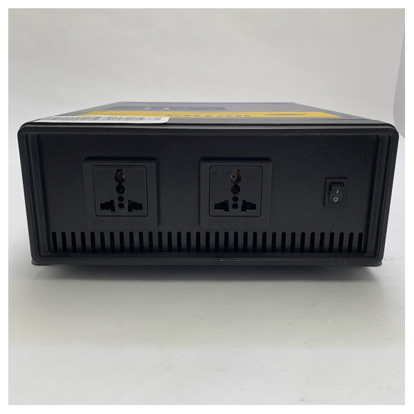 Vetus IV060012 12V 600W sinusgolf omvormer 230V