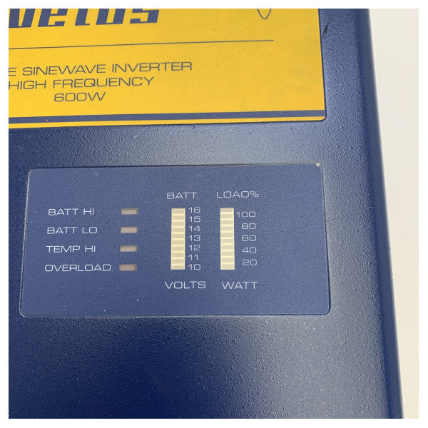 Vetus IV060012 12V 600W 正弦波インバーター 230V