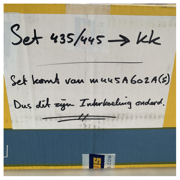 Kit de intercambiador de calor del intercooler del motor Vetus M4.45 | M4.35 que incluye bomba de impulsión