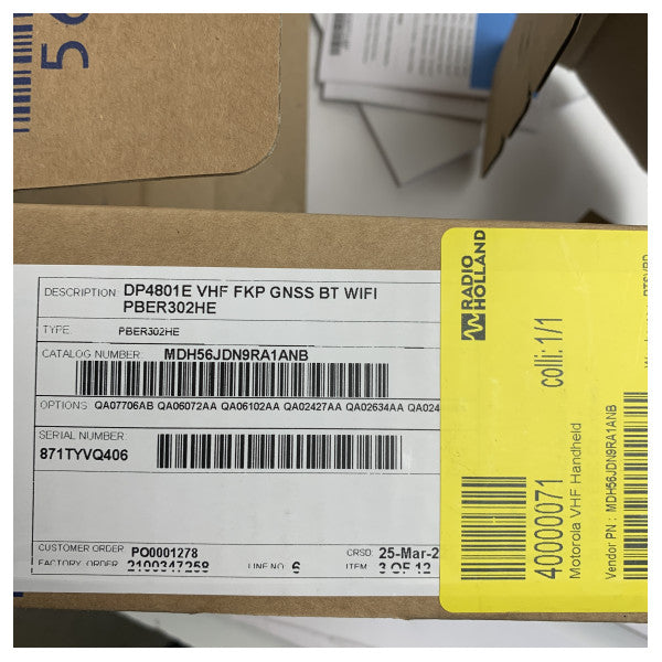 GPS、Bluetooth、WiFiを搭載した防水のMotorola DP4801EB VHFハンドヘルドマリンラジオ - DMR UHF - MDH56JDN9RA1ANB