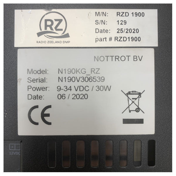 Radio Zeeland RZD1900 19 Zoll Glasbrücke Radaranzeige