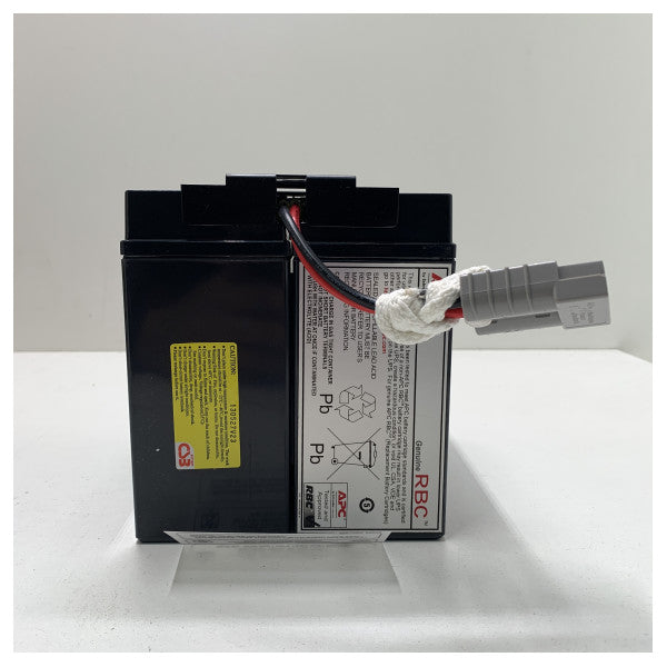 Комплект батерии APC RBC11 2 бр. за U2200I | SU2200RMI | SU2200XLI