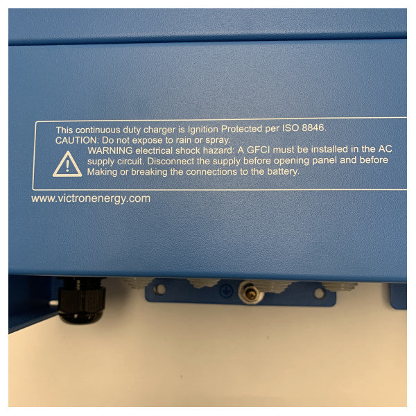 Victron Centaur 12/60 12V - 60A バッテリーチャージャー 230V