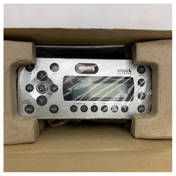 Морський водонепроникний міні-приймач компакт-дисків Mini HiFi MB Quart WM1 - потужна аудіосистема для човна 4x50 Вт з підтримкою USB, AM/FM і супутникового радіо