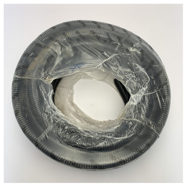 Gewiss korkealaatuinen joustava merikaapeliputki - 32mm musta, UV- ja suolaveden kestävä, 25m kela