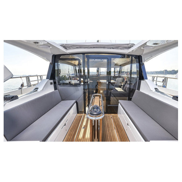 Lewmar Side Glass With Hatch for Moody 41 Decksaloon Entrance - 79075540