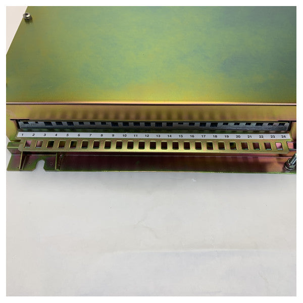 Unité de traitement Sperry Marine 65900AA-7 pour radar Sperry