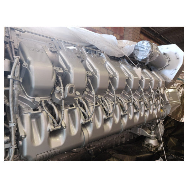 Nieuwe 2022 MTU serie 4000 16V4000M90 dubbele motor kit met Kamewa JET voortstuwing