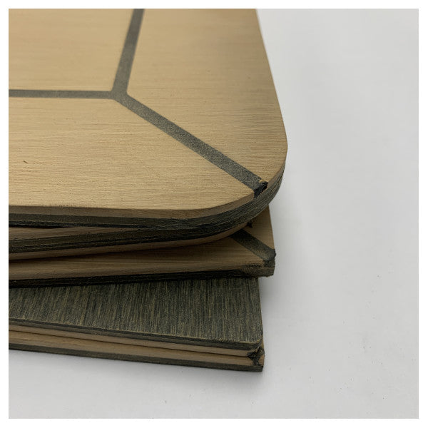 Ferretti F650 flexiteak degraus de teca no flybridge