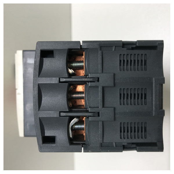 Schneider Electric - Interrupteur de protection de moteur réglable GV2ME20 pour usage maritime et industriel