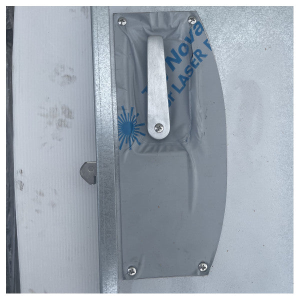 Elektrisk blindskjutdörr i rostfritt stål 24V H2150 x B1270 mm