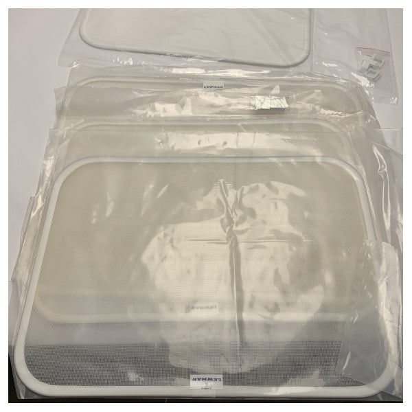 Lewmar 367630252 taglia 30 kit trim per boccaporto bianco