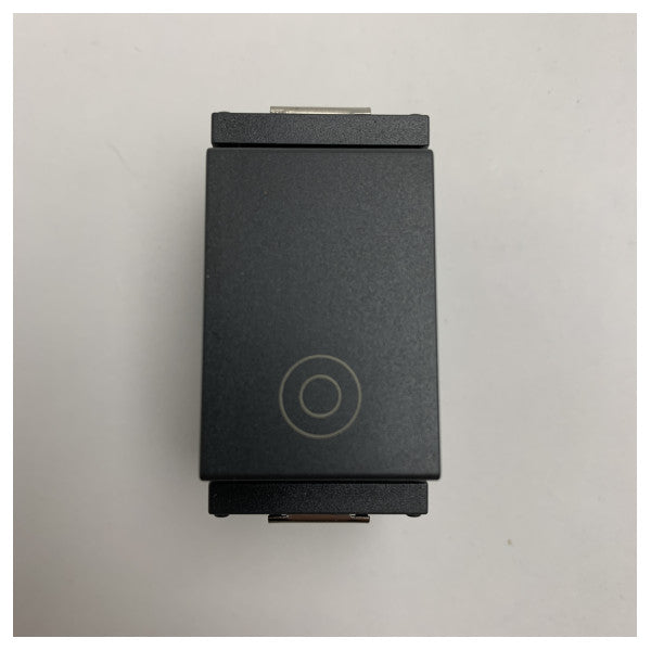 Vimar 16080 IDEA 1P NO 10A の押しの概要の記号灰色- 16080