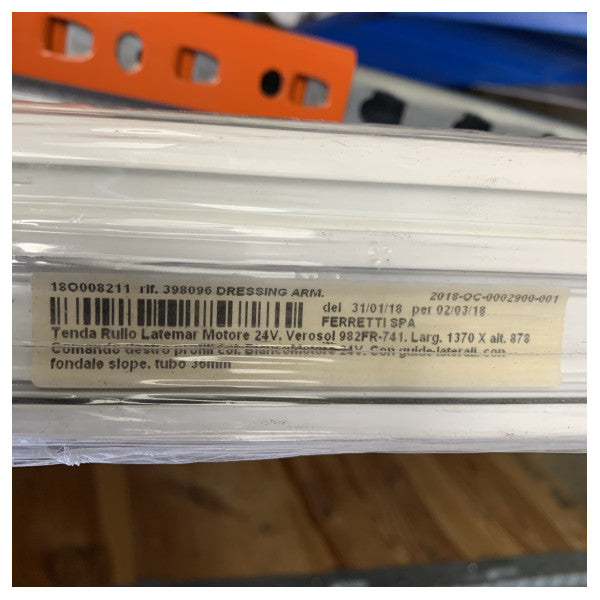 Ηλεκτρικό σύστημα ναυτικής τέντας για περίβλημα 1370 x 878 mm 24V - 982FR-741