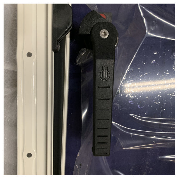 NEMO flybridge-lucka 1855 x 610 mm vit 6 handtag EU grå