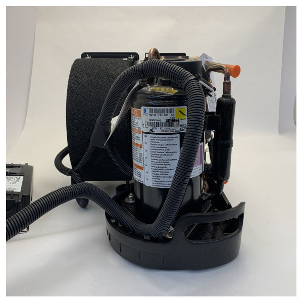 Dometic DTU10 10.000 BTU автономний кондиціонер 230В / 60 Гц