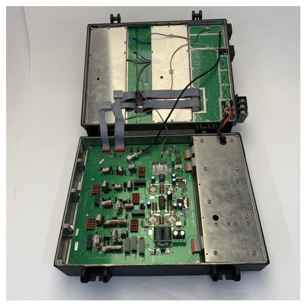 Transceiver morski Sailor HT4610 MF/HF 150W - 24V