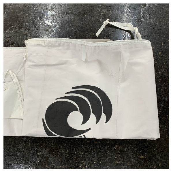 Інцидент вітрила Oceanis Yacht 62 з лінивим мішком зі слатами білого кольору - 178786