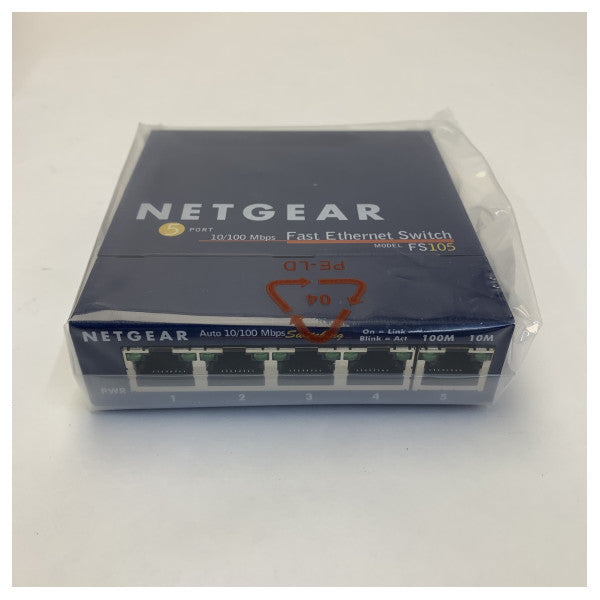 Netgear 5-porttinen 10/100 Fast Ethernet hallitsematon kytkin
