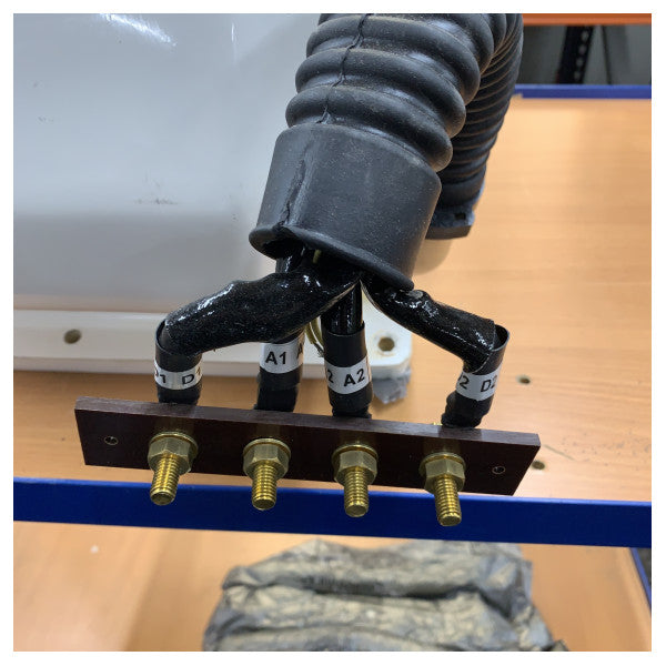 Max Power Compact Retract 85 KGF Bowthruster 24V Vedettävä - 317822