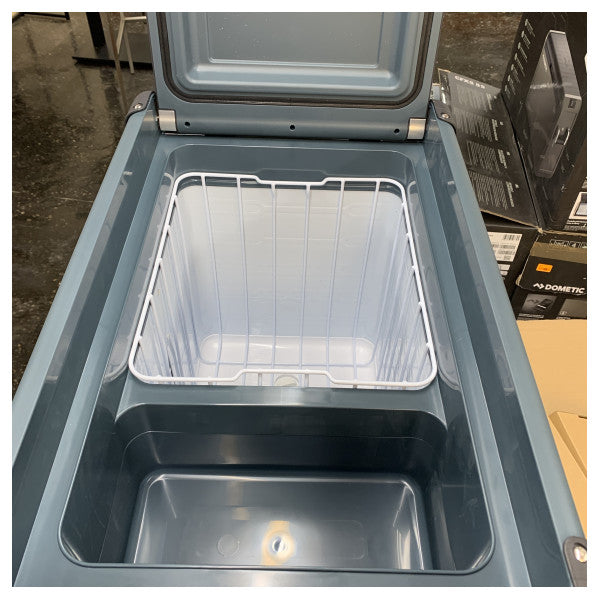 Dometic صندوق تبريد ضاغط CFX2 سعة 45 لتر أوشن 12/24/230 فولت - 97000150817